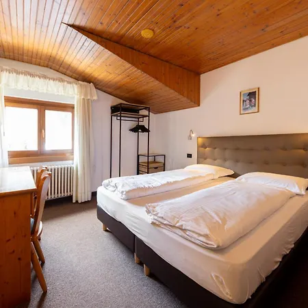 Oswald Hotel 2*